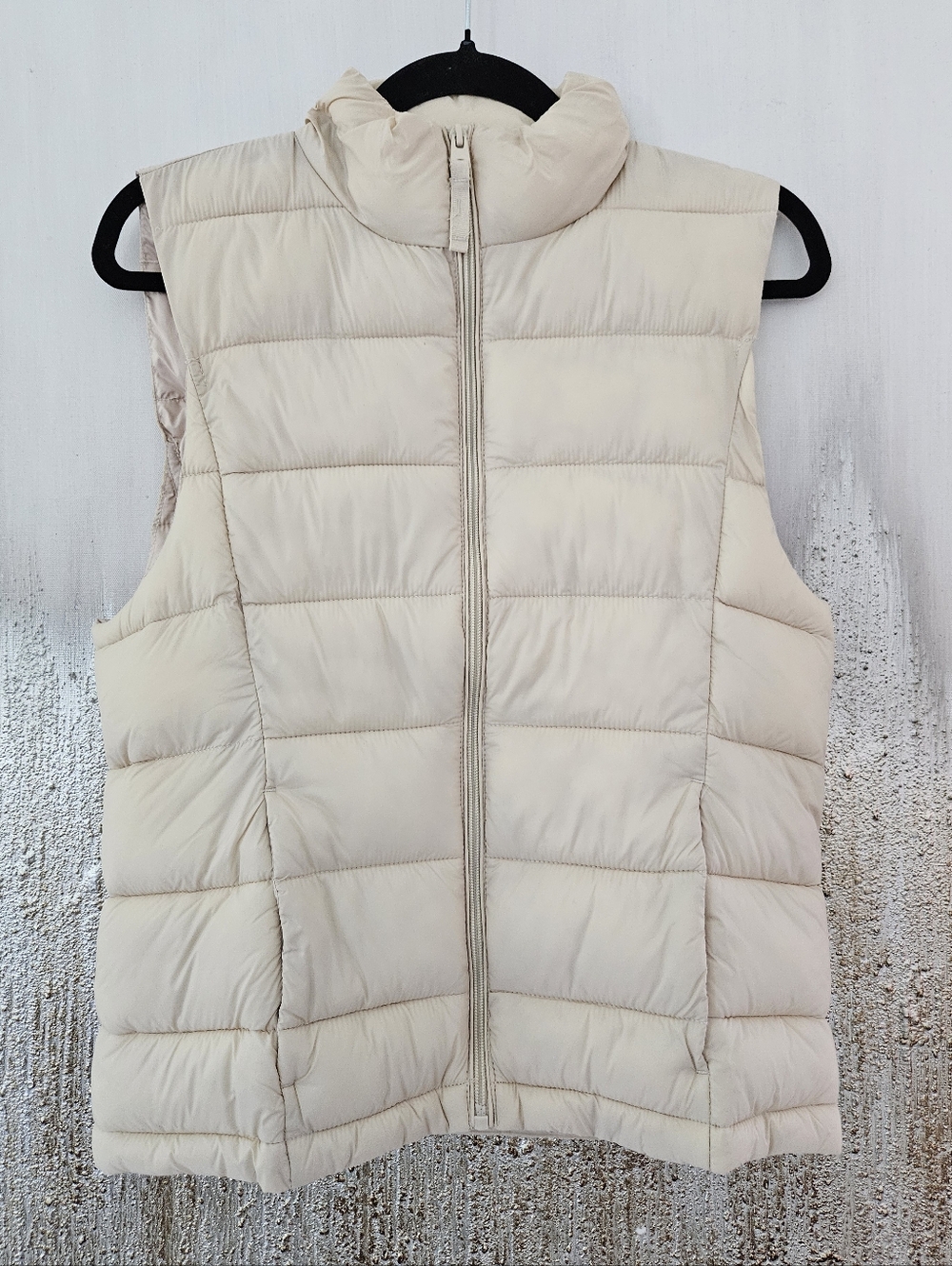 Love Tree Puffer Vest Large